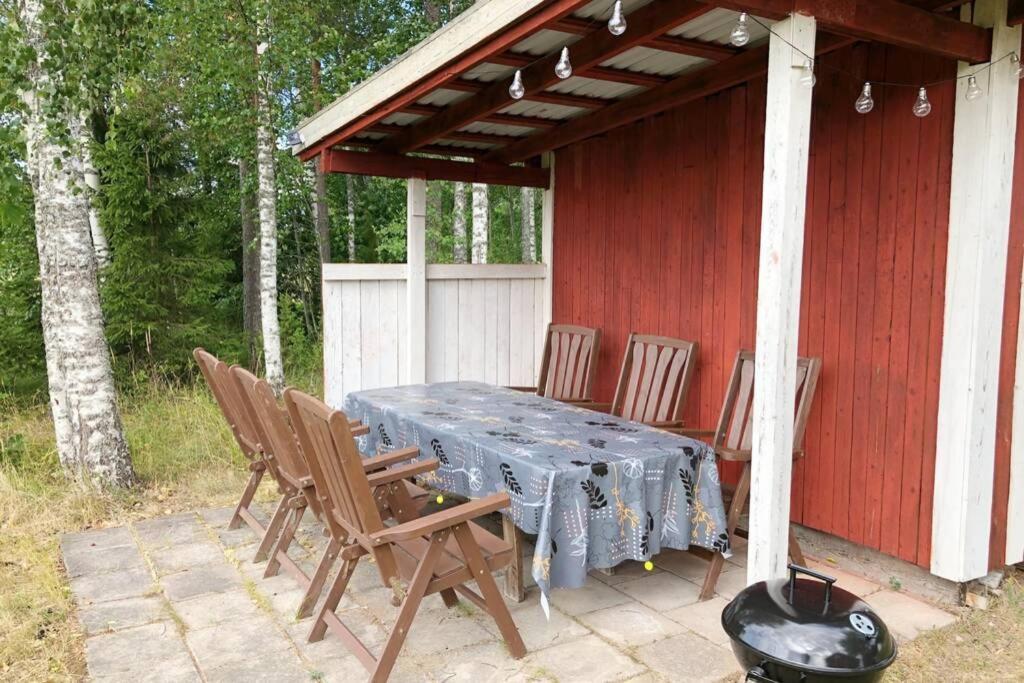 Villa Egen Laegenhet I 2-Familjshus Pa Landet. Tierp Exterior foto